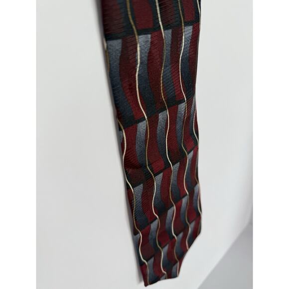 Galleria & Co 100%‎ Silk Italian Men’s Tie Geometric 54” x 4” - Picture 3 of 3